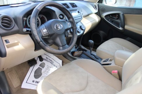 Used 2012 Toyota RAV4 4WD image 16