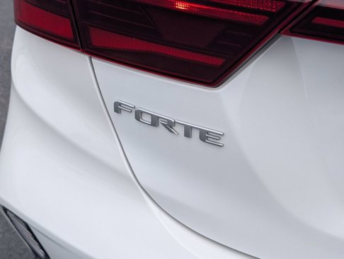 Used 2024 Kia Forte LXS image 22