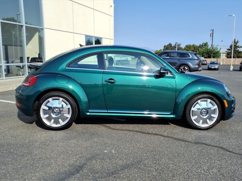 Used 2018 Volkswagen Beetle 2.0T SE image 8