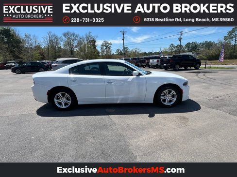 Used 2022 Dodge Charger SXT w/ Leather Interior Group image 5
