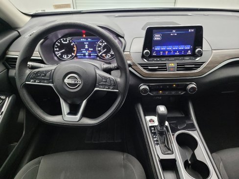 Used 2023 Nissan Altima 2.5 SV image 22