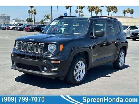 Used 2022 Jeep Renegade Latitude image 1
