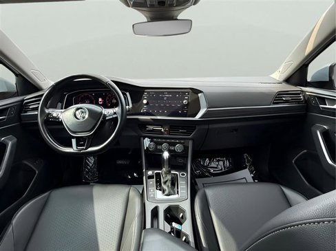 Used 2019 Volkswagen Jetta SEL image 24