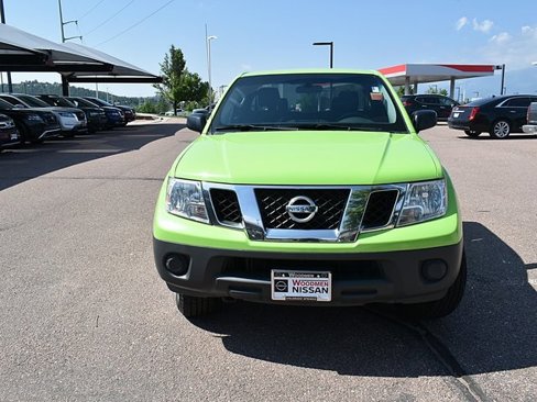Used 2021 Nissan Frontier S image 2