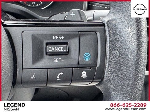 Used 2023 Nissan Rogue SV image 19
