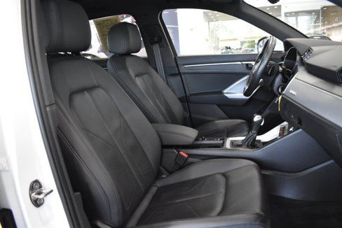 Used 2022 Audi Q3 2.0T Premium image 26