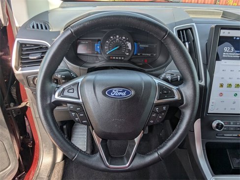 Used 2024 Ford Edge SEL image 21