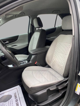 Used 2020 Chevrolet Equinox LS image 30