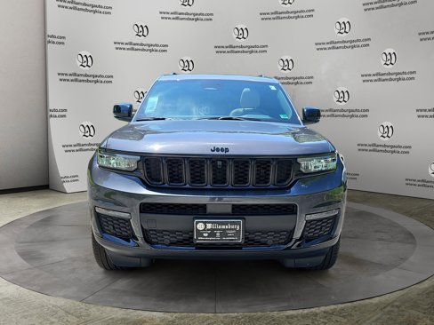 New 2025 Jeep Grand Cherokee L Limited w/ Luxury Tech Group II image 8