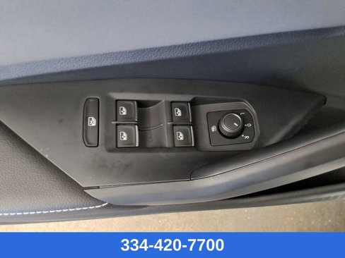 New 2025 Volkswagen Jetta SE image 19
