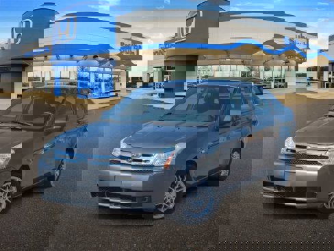 Used 2009 Ford Focus SE image 1