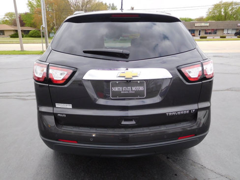 Used 2015 Chevrolet Traverse LT image 14