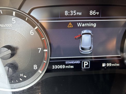 Used 2021 INFINITI QX50 Luxe image 10