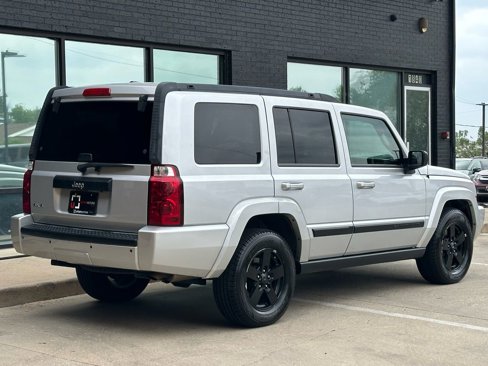 Used 2008 Jeep Commander Sport image 10