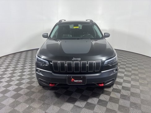 Used 2019 Jeep Cherokee Trailhawk w/ Cold Weather Group image 2