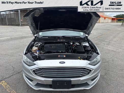 Used 2018 Ford Fusion SE image 11