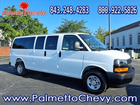 Certified 2025 Chevrolet Express 3500 LS image 1