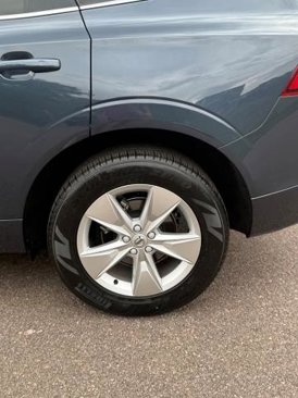 Used 2022 Volvo XC60 B5 Momentum image 32