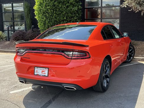 Used 2022 Dodge Charger SXT w/ Blacktop Package image 12