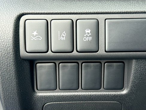 Used 2022 Mitsubishi Eclipse Cross SE image 10