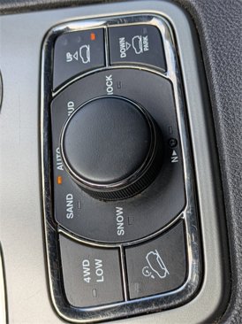 Used 2020 Jeep Grand Cherokee High Altitude image 19