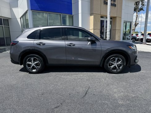 Used 2023 Honda HR-V EX-L image 2