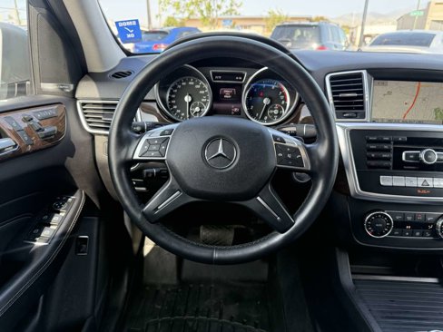 Used 2015 Mercedes-Benz ML 350 4MATIC image 12