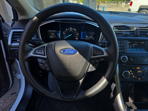 Used 2018 Ford Fusion S image 13