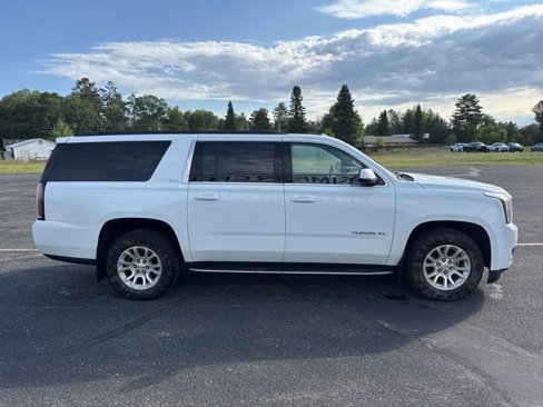 Used 2018 GMC Yukon XL SLT w/ Open Road Package image 6