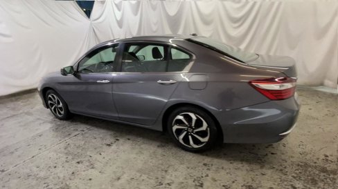 Used 2017 Honda Accord EX-L image 6