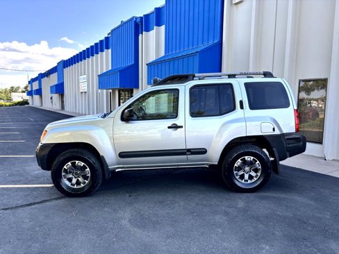 Used 2015 Nissan Xterra PRO-4X w/ Pro-4x Leather Package image 4