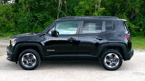 Used 2015 Jeep Renegade Latitude image 6