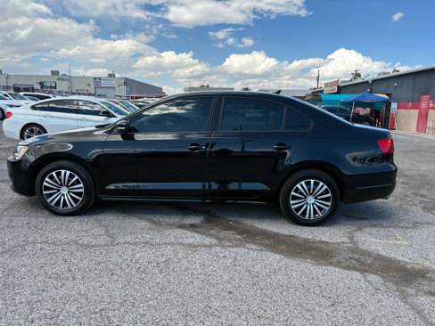Used 2014 Volkswagen Jetta SE image 2