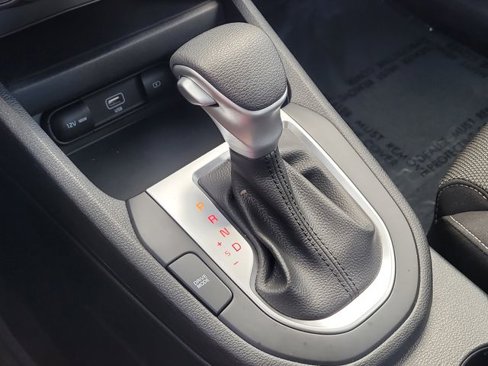 Used 2024 Kia Forte LXS w/ LXS Technology Package image 25