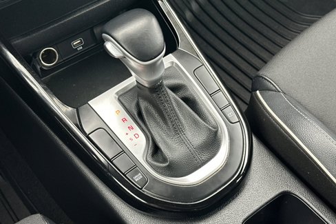 Used 2023 Kia Forte GT-Line w/ GT-Line Technology Package image 27