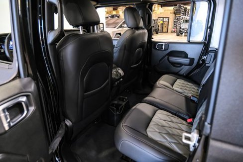 Used 2024 Jeep Wrangler Unlimited Sport image 70