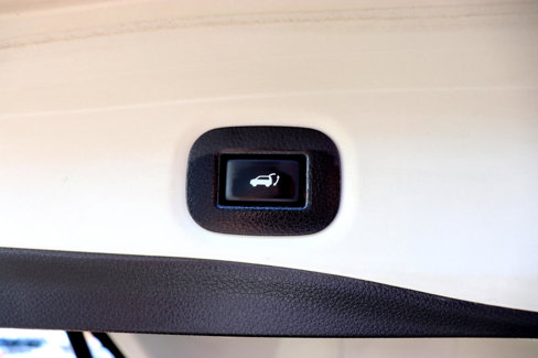 Used 2019 Nissan Rogue SV w/ Sun & Sound Touring Package image 51
