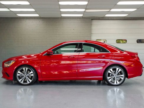Used 2018 Mercedes-Benz CLA 250 image 4