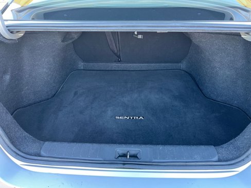 Used 2021 Nissan Sentra SV image 29
