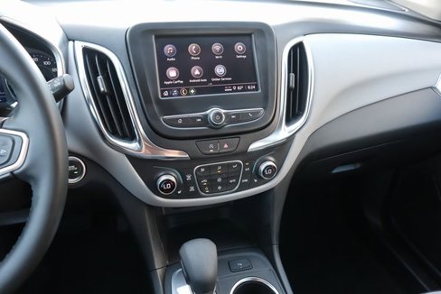 Used 2024 Chevrolet Equinox LT image 30