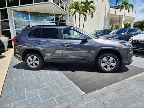 Used 2023 Toyota RAV4 XLE image 5
