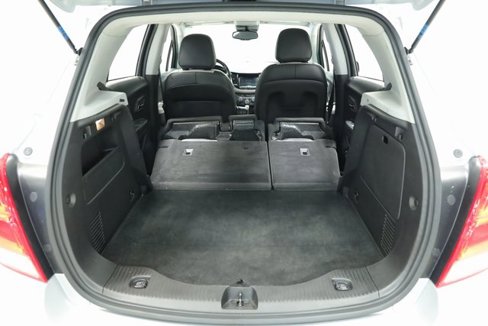 Used 2021 Chevrolet Trax LT w/ Sport Edition image 25