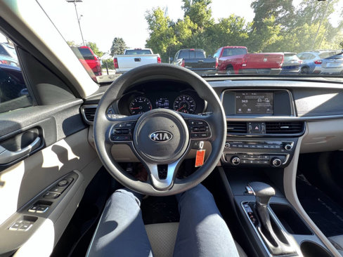 Used 2018 Kia Optima LX w/ 17" Alloy Wheels Package image 20