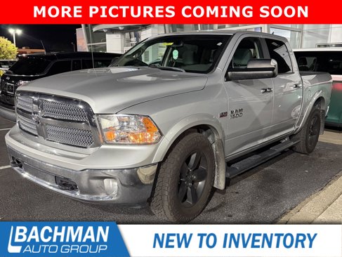 Used 2018 RAM 1500 SLT image 3