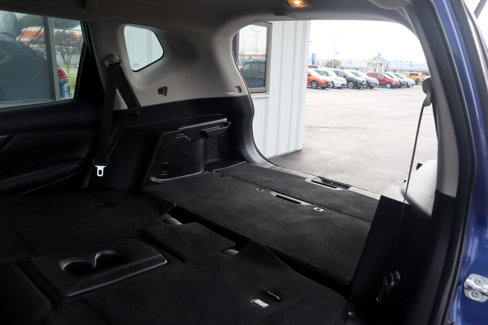 Used 2018 Nissan Rogue S image 43
