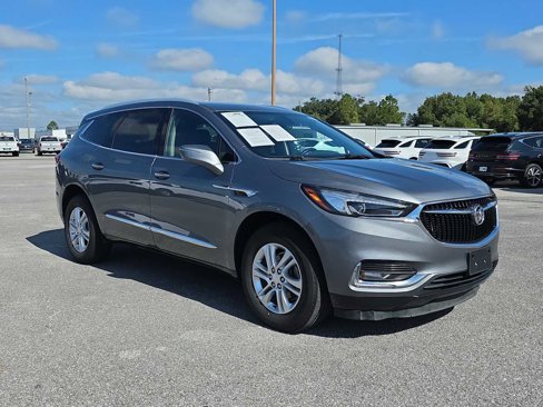 Used 2019 Buick Enclave Essence image 3