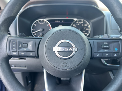 Used 2023 Nissan Rogue SV image 17