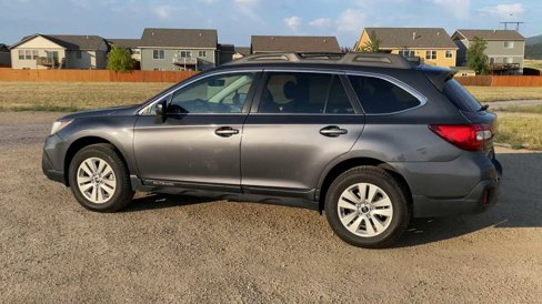 Used 2019 Subaru Outback 2.5i Premium image 6