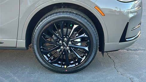 New 2025 Lincoln Corsair Reserve w/ Jet Appearance Package image 12