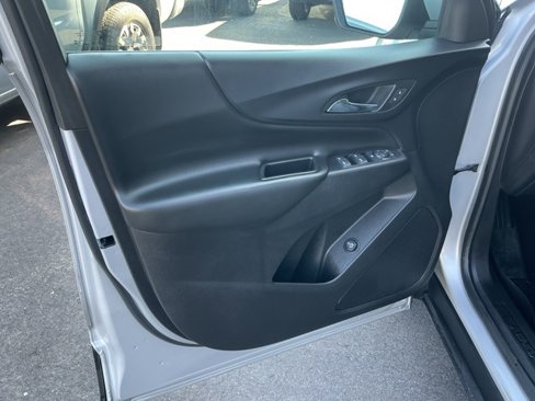 Used 2019 Chevrolet Equinox LT image 17
